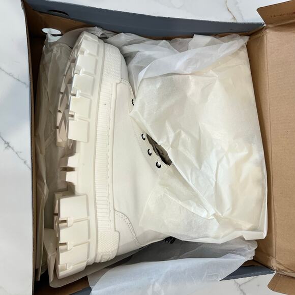 Brand New in Box Palladium Hi Platform Sneaker Boots Size 10 Women's - Picture 4 of 10